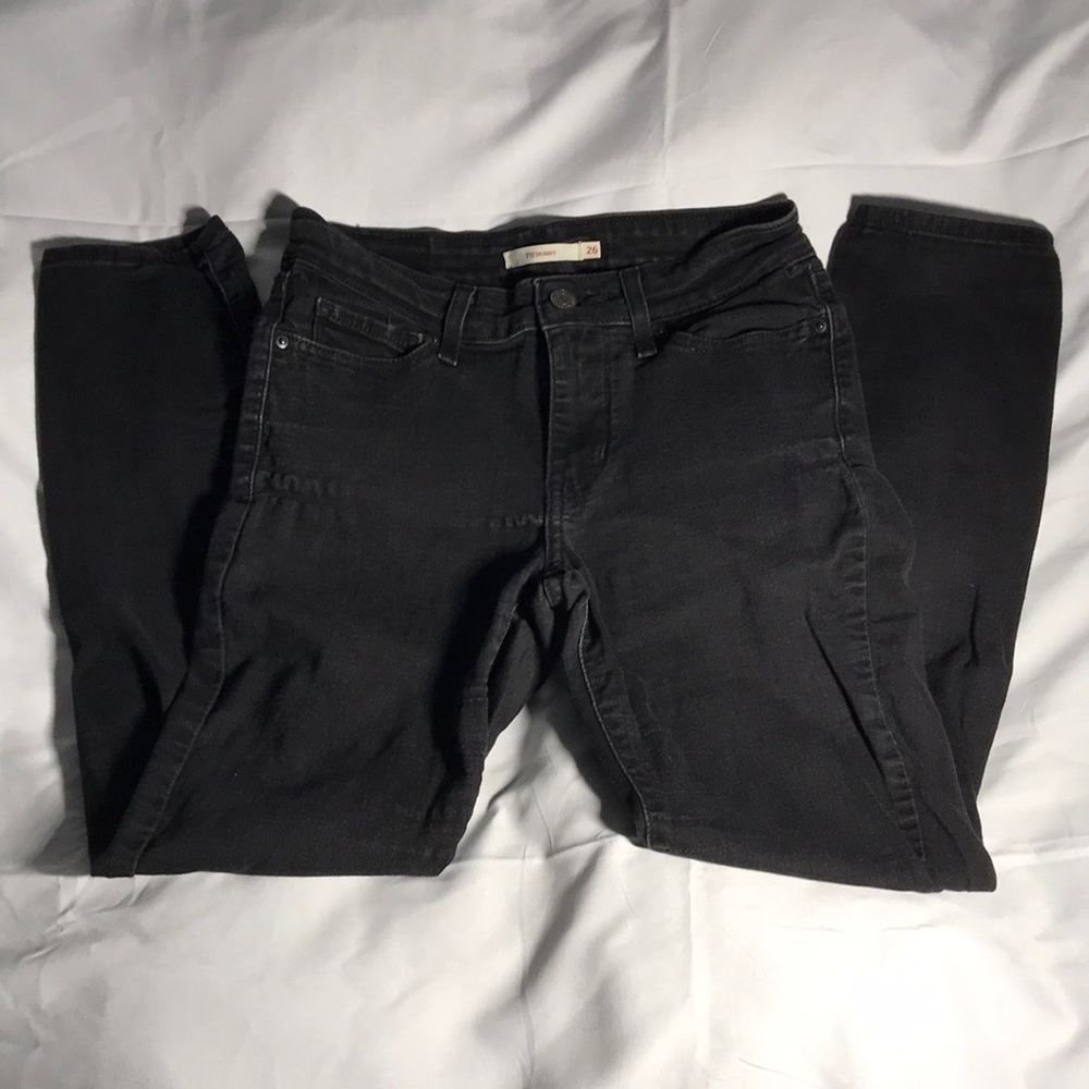 711 Black Skinny Levi’s Jeans